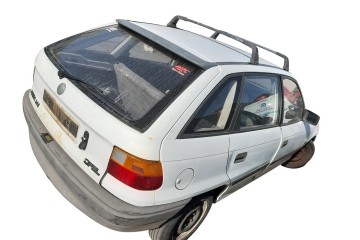 OPEL ASTRA F BERLINA GL