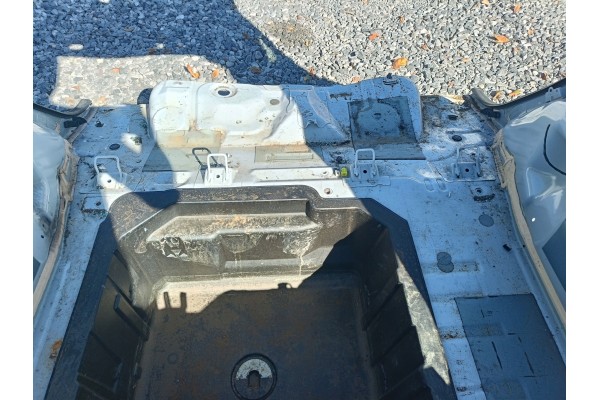 FORD PUMA MK2 BELT REAR REINFORCEMENT BATHTUB TRUNK FLOOR Quality of parts according to GVO O original with manufacturer s logo 