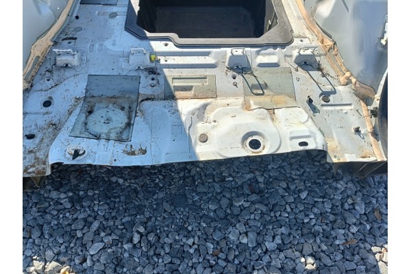 FORD PUMA MK2 BELT REAR REINFORCEMENT BATHTUB TRUNK FLOOR Car type passenger cars