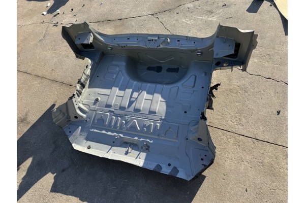 BELT REAR BATH REAR BODY ELECTRICIAN OPEL MOCHA B 20 26R PAINT NO KCA Catalog number of the part PAS TY WANNA TY KAROSERII ELEKT