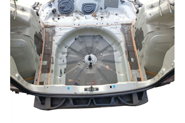 REAR BELT BATH JEEP RENEGADE LAK 348 14 18 Product weight with unit packaging 40 kg