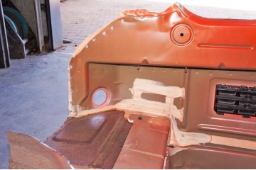 WD285 Panel Trasero de Cinturón para Dodge Challenger III