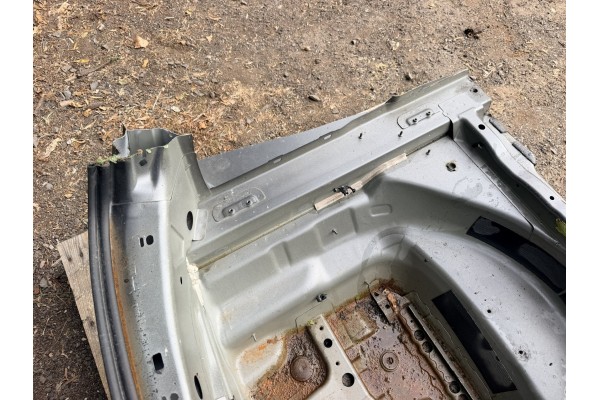 AUDI A4 B9 8W SEDAN PAST REAR TRUNK TUB 2016 2020 LZ7S Packaging status replacement