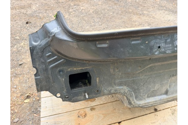 AUDI A4 B9 8W SEDAN PAST REAR TRUNK TUB 2016 2020 LZ7S Customs tariff code 87082990