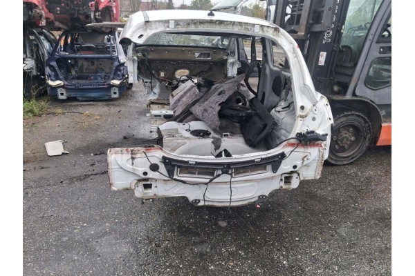 OPEL CORSA E 14 3D 3 DOOR BELT REAR BATH REAR PAINT CODE Z40R
