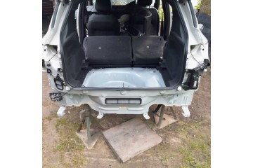 JEEP AVENGER Pas tylny pas ty podoga bagaznika sciana wanna 24r Car type passenger cars