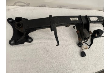 Trailer hook set beam Jaguar XE lift 19 LX7M 17K817 AB Catalog number of the part LX7M17K817AB