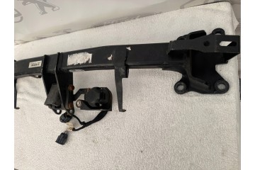 Trailer hook set beam Jaguar XE lift 19 LX7M 17K817 AB Part manufacturer Jaguar OE