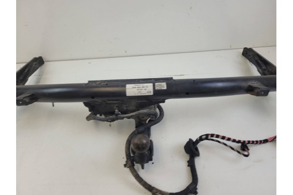 VW GOLF 8 VIII KOMBI Towing Hook 5H9803881D Catalog number of the original 5H9803881D