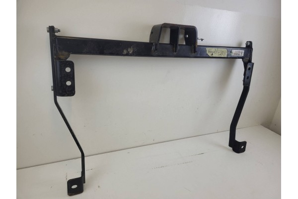TOW BAR VIVARO III HIT PRIMASTAR 511607315R 2014 Catalog number of the part 511607315RAUTOAS6