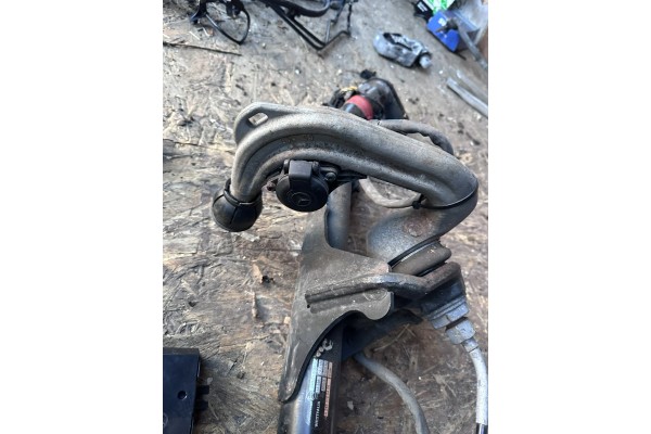 Mercedes B class W246 a class w176 TOWBAR A2463100404 Part manufacturer Mercedes Benz OE