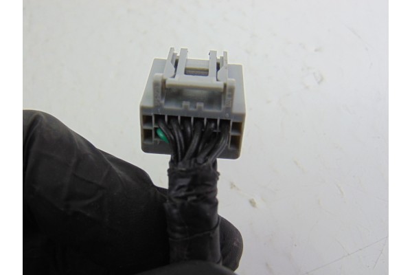 GRANATE  RETROVISOR DERECHO FORD ECOSPORT (CR6) Trend 2018 GRANATE 204826 FORD - 2