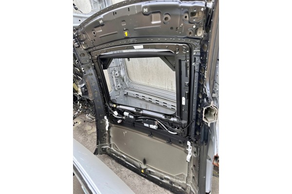 Jaguar XE X760 2016 dach szyberdach roleta panorama LKH ciemnoszary Quality of parts according to GVO O original with manufactur
