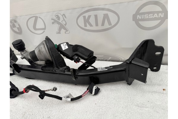 Electric tow bar complete Mercedes Benz CLA C174 A1743100200 Car type passenger cars