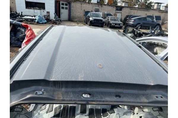 2026 KIA EV3 Roof