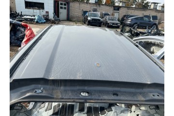 2026 KIA EV3 Roof