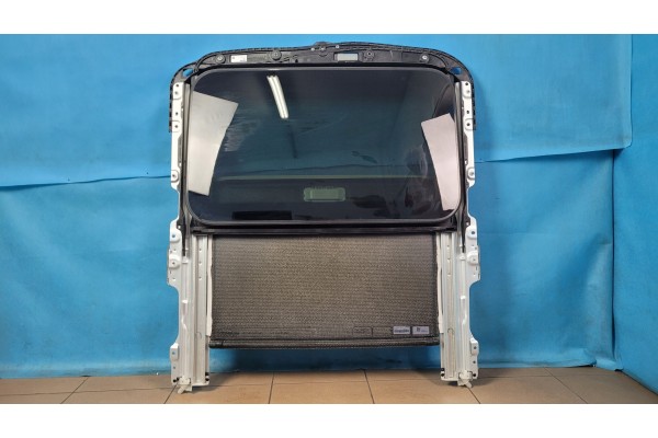 MERCEDES IN206 C200 SUNROOF PANORAMA A2067801800 A2239000532 A2067801401