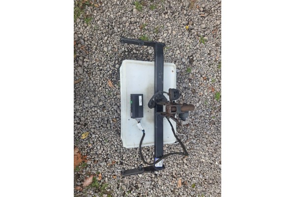 Kit de Enganche para Remolque Volvo V70 30698766