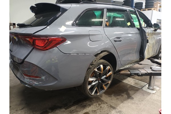 Barras de techo para Seat Leon Sportstourer (Familiar) 2020 en adelant