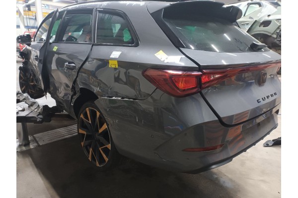 Barras de techo para Seat Leon Sportstourer (Familiar) 2020 en adelant