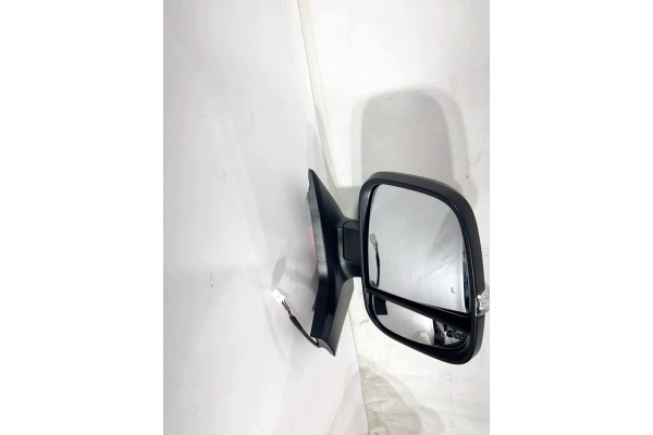 MIRROR RIGHT 6 PIN MAXUS V90 DELIVER 9 E DELIVER 3 2019 20102596 WJ 652 Catalog number of the part 20102596