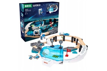 Large set of BRIO World space station