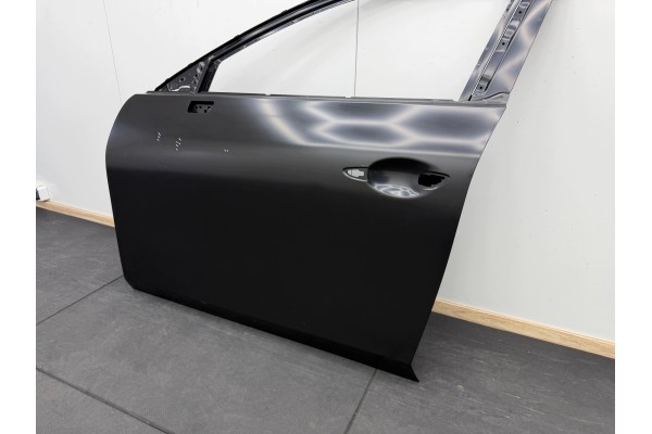 Puerta Delantera Izquierda Mazda 3 IV (BP) Hatchback 2019-Presente - N