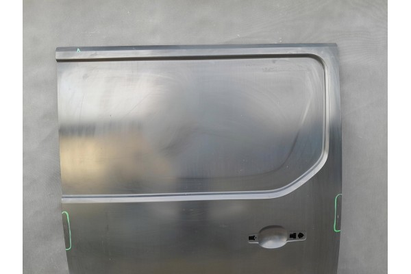 RENAULT HIT III OPEL VIVARO SIDE DOOR RIGHT SLIDING ORYG Catalog number of the part 821003024R