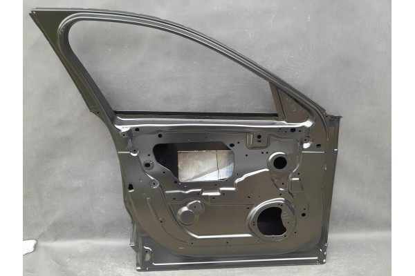 JAGUAR F PACE 17 DOOR FRONT LEFT ORYG Color clear