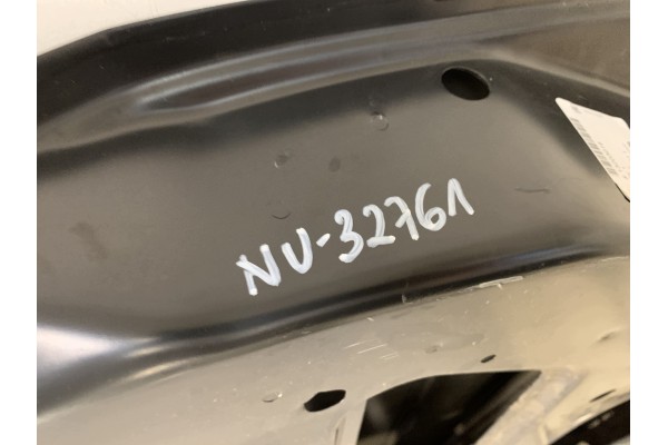 Puerta trasera derecha original nueva Opel Zafira B II 2005-2014