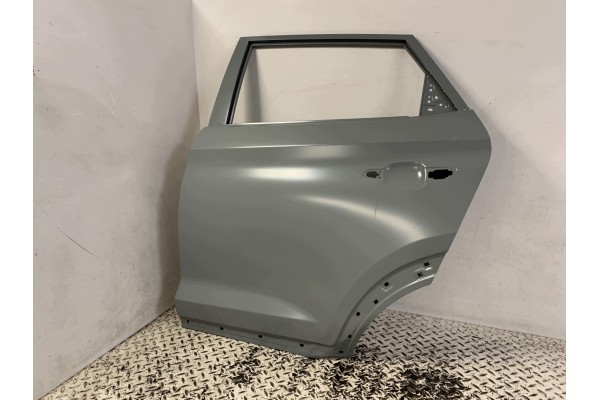 NEW ORIGINAL DOOR LEFT REAR HYUNDAI TUCSON III 3 16 21 Part manufacturer Hyundai OE