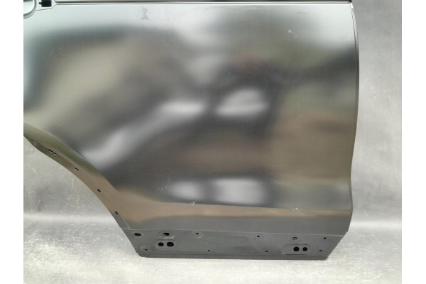 LAND ROVER DISCOVERY V 17 DOOR REAR RIGHT ORYG Part manufacturer Land Rover OE