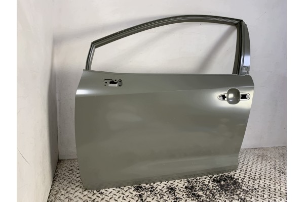 NEW ORIGINAL DOOR LEFT FRONT TOYOTA COROLLA E21 19 26 Car type passenger cars