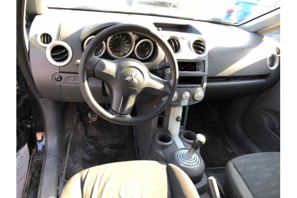 MITSUBISHI COLT CZ3 BERL. 3 (Z30) 1.5 DI-D Instyle
