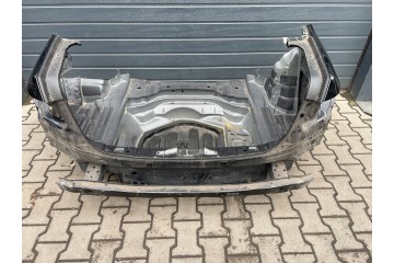 MERCEDES E W212 SEDAN BELT REAR BATH Part manufacturer Mercedes Benz OE