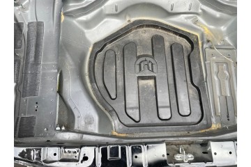 Mercedes E W212 Berlina Bandeja Trasera