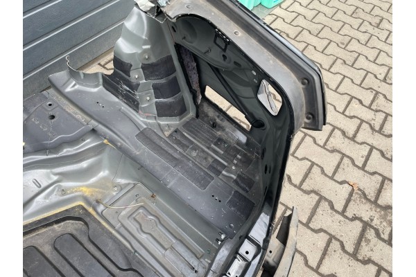 Mercedes E W212 Berlina Bandeja Trasera