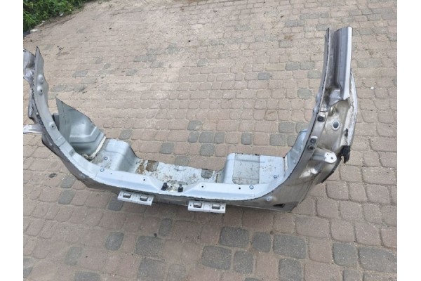 HYUNDAI IX20 KIA VENGA PAS TYLNY KOLOR Y3Y WARSZAWA