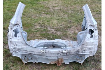 BELT REAR BATH TRUNK FLOOR FENDER TOYOTA YARIS III 2012 2020