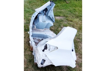 BELT REAR BATH TRUNK FLOOR FENDER TOYOTA YARIS III 2012 2020 Part manufacturer Toyota OE