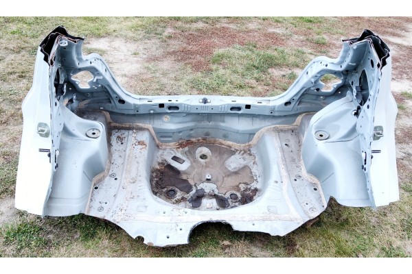 BELT REAR BATH TRUNK FLOOR FENDER TOYOTA YARIS III 2012 2020 Quality of parts according to GVO O original with manufacturer s lo