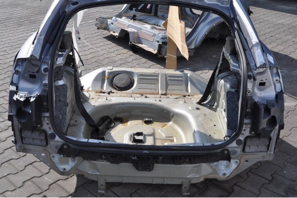 Panel trasero lateral izquierdo o derecho CITROEN C4 III 2023 (Sección