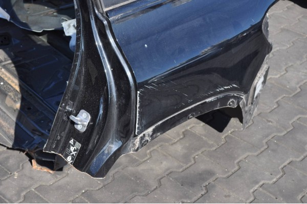 Panel trasero lateral derecho e izquierdo Mercedes EQB X243, guardabar