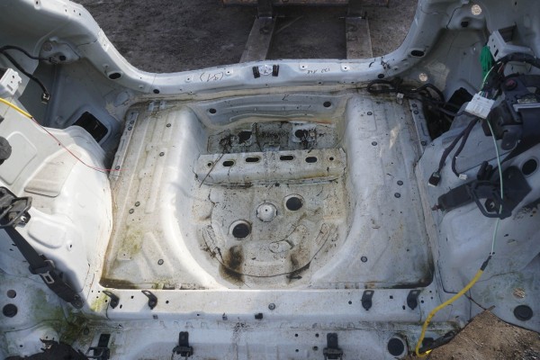 HYUNDAI i30 II GD KOMBI BLOTNIK REAR BELT TRW WHITE 2014r Quality of parts according to GVO O original with manufacturer s logo 