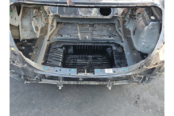 BELT REAR FLOOR TRUNK TUB MERCEDES C CLASS W206 SEDAN 831