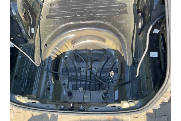 BELT REAR QUARTER TRUNK TUB VW ARTEON SEDAN BLACK Catalog number of the part AUST141433
