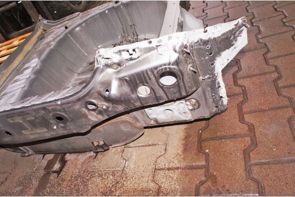 WA392 Renault Arcana Belt Rear Customs tariff code 87082990