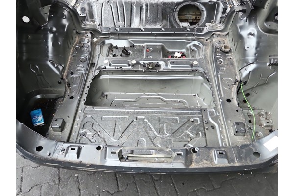 BELT REAR FLOOR TRUNK TUB BMW GT F34 Part manufacturer BMW OE