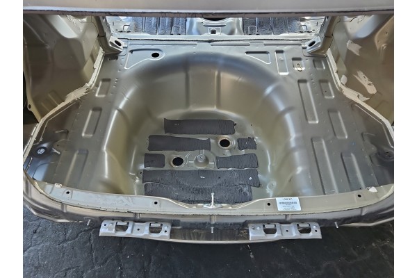 BELT REAR FLOOR TRUNK TUB HYUNDAI ELANTRA VII 20 SEDAN Part manufacturer Hyundai OE