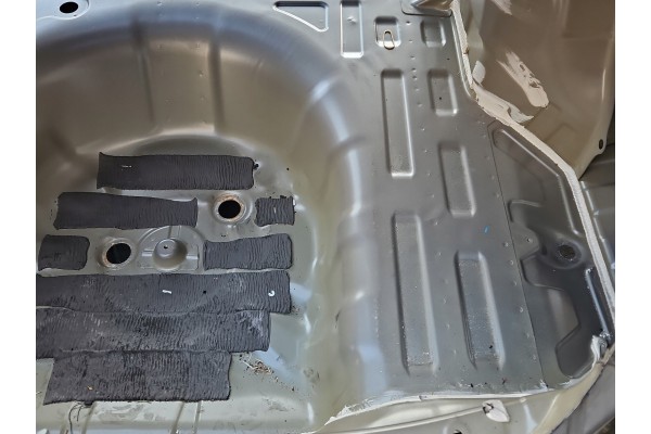 BELT REAR FLOOR TRUNK TUB HYUNDAI ELANTRA VII 20 SEDAN Catalog number of the part IMPRK1566921